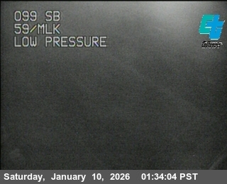 17 - SB SR-99 N/O SR- 59/MLK Blvd