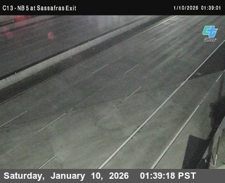 (C013) NB 5 at Sassafras St