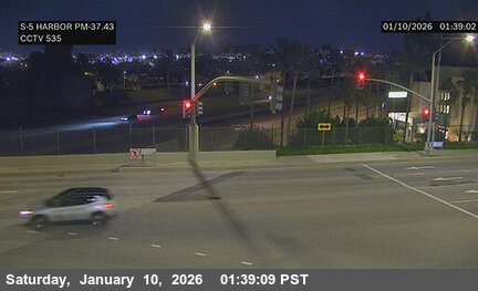 I-5 : (535) SB Harbor