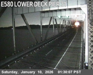 TVR27 -- I-580 : Lower Deck Pier 31