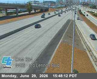 I-405 : (354) South of Lennox Blvd