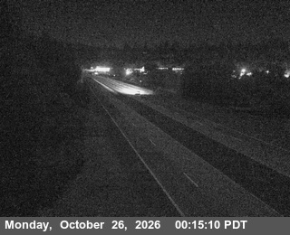 US-101 : North Of SR-20 - Looking North (C001)
