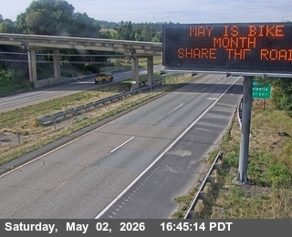 US-101 : South Of SR-20 - Looking North (C002)