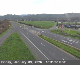 US-101 : South Of SR-36 - Looking South (C013)