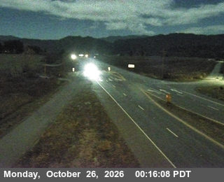 US-101 : South Of SR-36 - Looking South (C013)