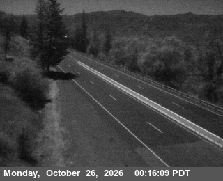 US-101 : South Ridgewood Grade - Looking South (C027)