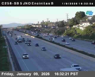 (C258) I-5 : SB Just North of Encinitas Bottom