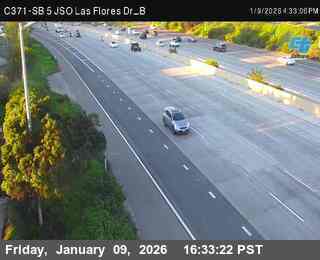 (C371) I-5: SB 5 JSO Las Flores Dr B