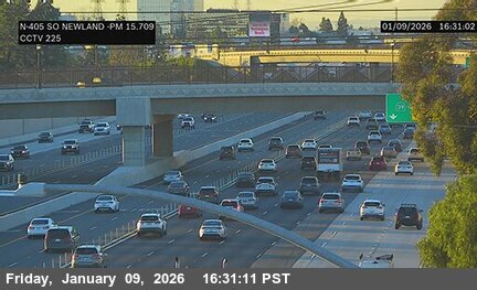 I-405 : (225) South of Newland Street