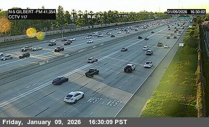 I-5 : (117) Gilbert Street