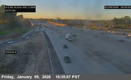 I-5 : (94) Alicia Parkway