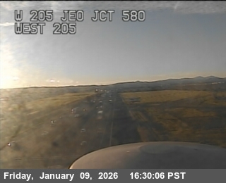 TV841 -- I-205 : Just East Of Jct 580