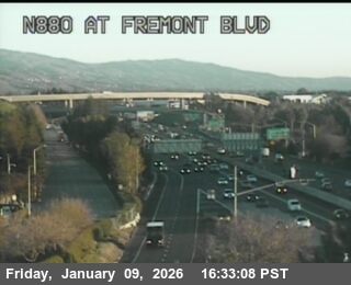 TVA61 -- I-880 : AT FREMONT BL LOOP OR