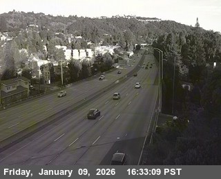 TVA85 -- I-580 : AT JWO MACARTHUR BLVD