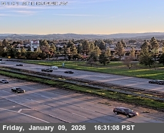 TVB47 -- US-101 : East Dunne Avenue