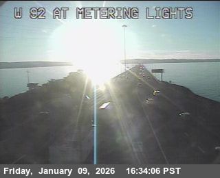 TVE15 -- SR-92 : San Mateo Bridge Metering Lights
