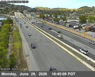 TVE81 -- US-101 : AT JNO GREENBRAE PED OC