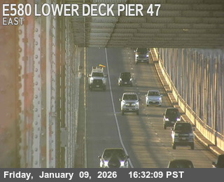 TVR36 -- I-580 : Lower Deck Pier 47