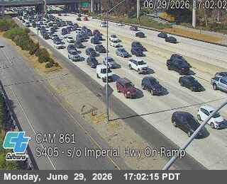 I-405 : (861) s/o Imperial Hwy On-Ramp