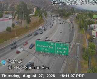 I-5 : (45) N/O Sunland Blvd