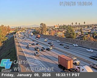 SR-91 : (536) W/O Clark Ave