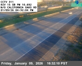 I-15 : (311) North of California Oaks Road