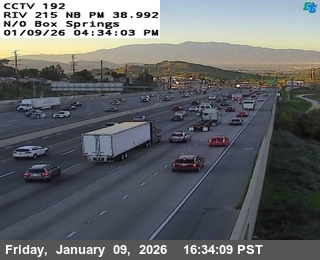 I-215 : (192) n/o Box Springs Road